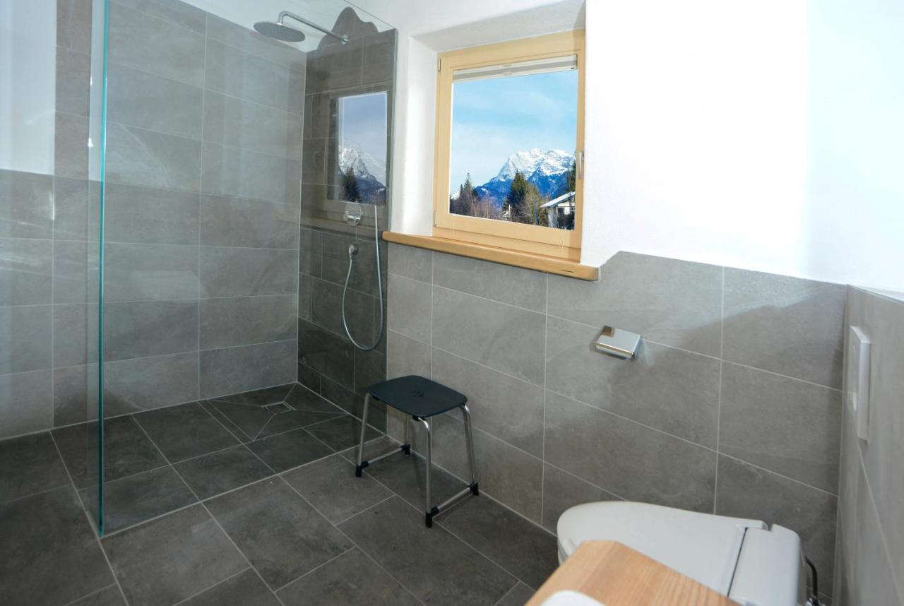 Birklstueberl Restaurant Und Appartement Seefeld in Tirol Exterior photo